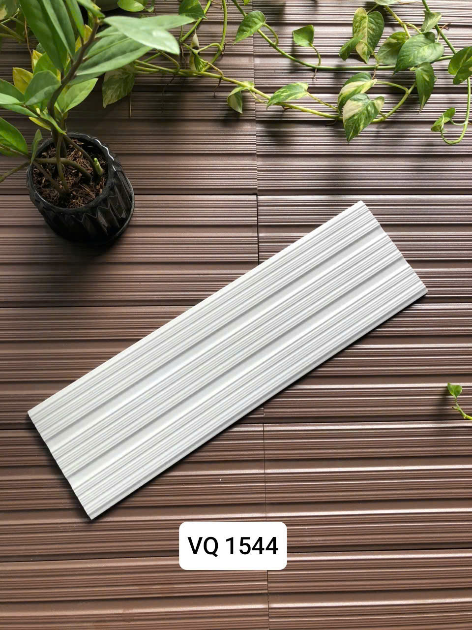 Việt Nhật VF 1544